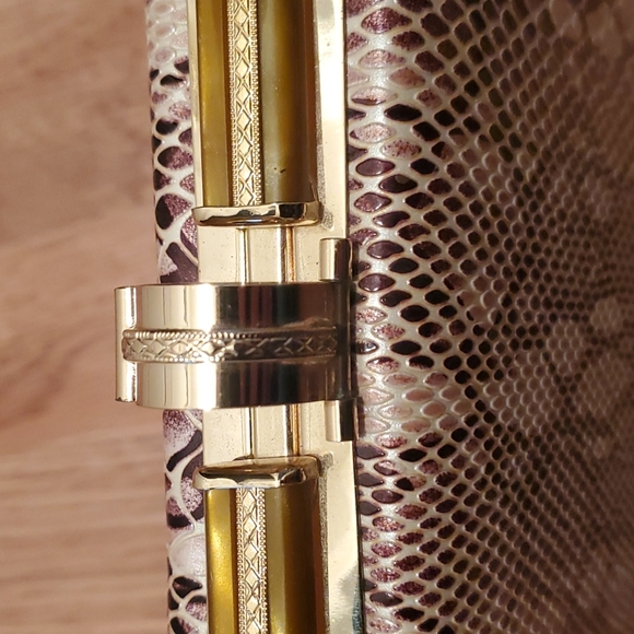 Faux Snakeskin Gold Purse Mini Bag NWOT - Picture 3 of 8